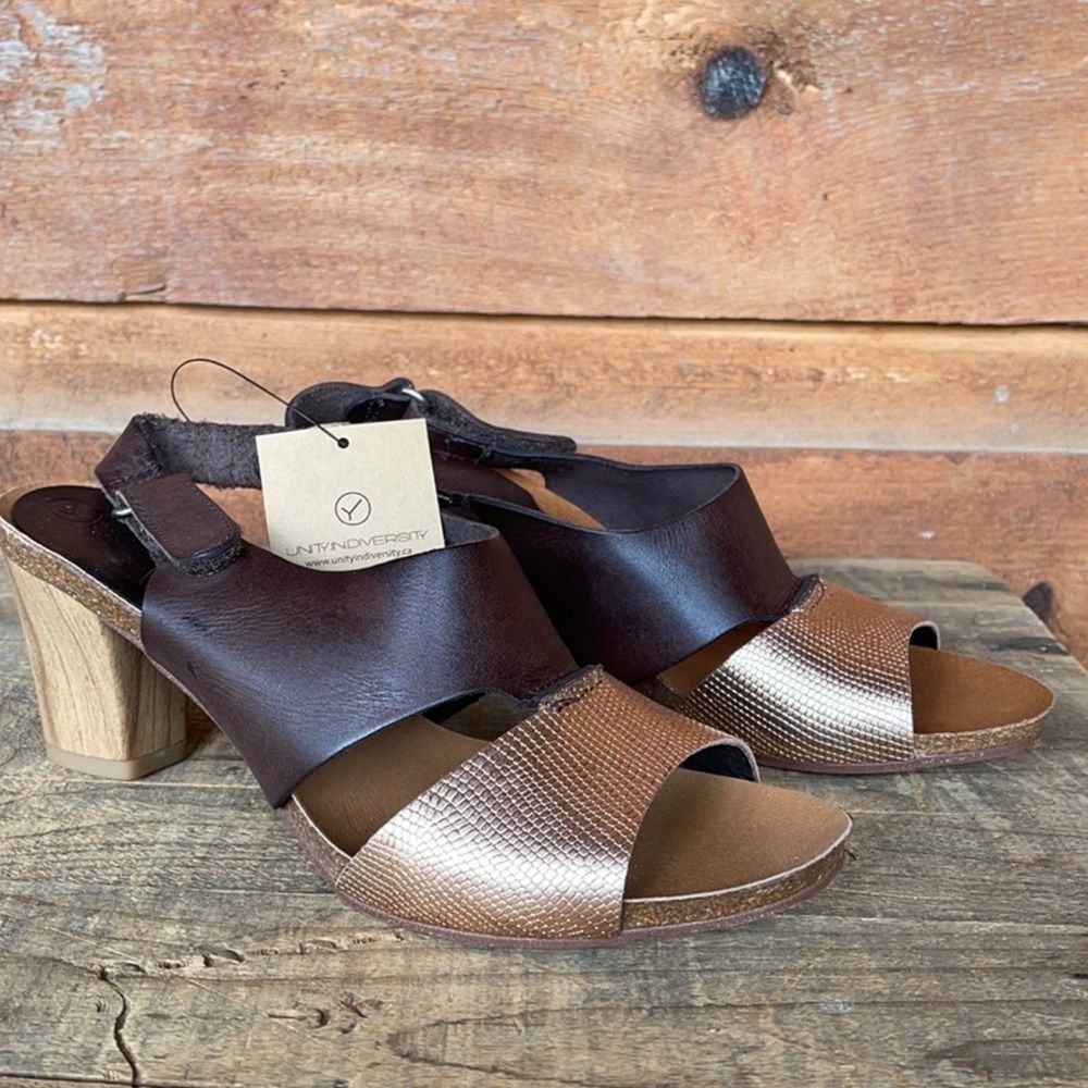 Unity in Diversity Modelo Heeled Sandal "Vaqeutilla" Size 7 NIB Fall essential